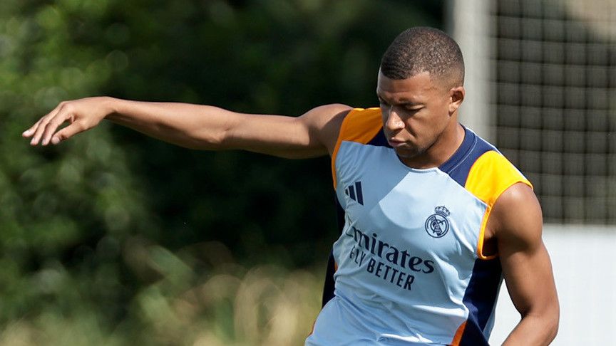 Mbappe Belum Cetak Gol dalam Dua Pertandingan Madrid, Ancelotti Santai