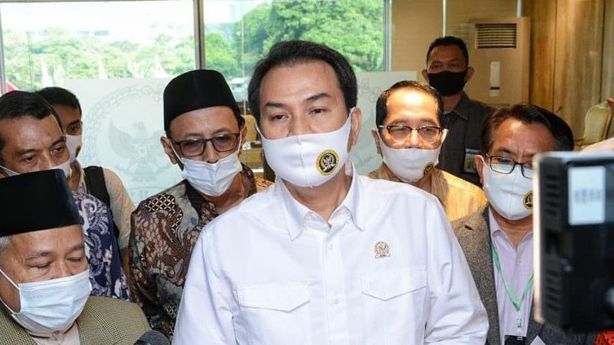 Airlangga Akui Partai Golkar Akan Terus Bantu Azis Syamsuddin