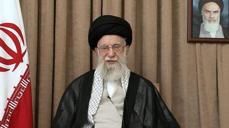 Sebut Trump Lebay Soal Klaim Serangan AS, Khamenei: Dia Butuh yang Berlebihan