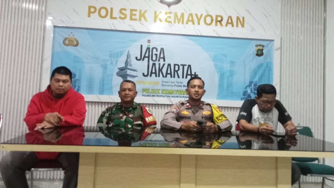 Usai Tuding dan Bikin Heboh Soal Es Gabus Berbahan Spons, Dua Polisi Minta Maaf