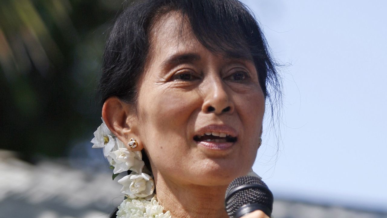 Alasan Penahanan Aung San Suu Kyi: Impor Walkie-Talkie Ilegal