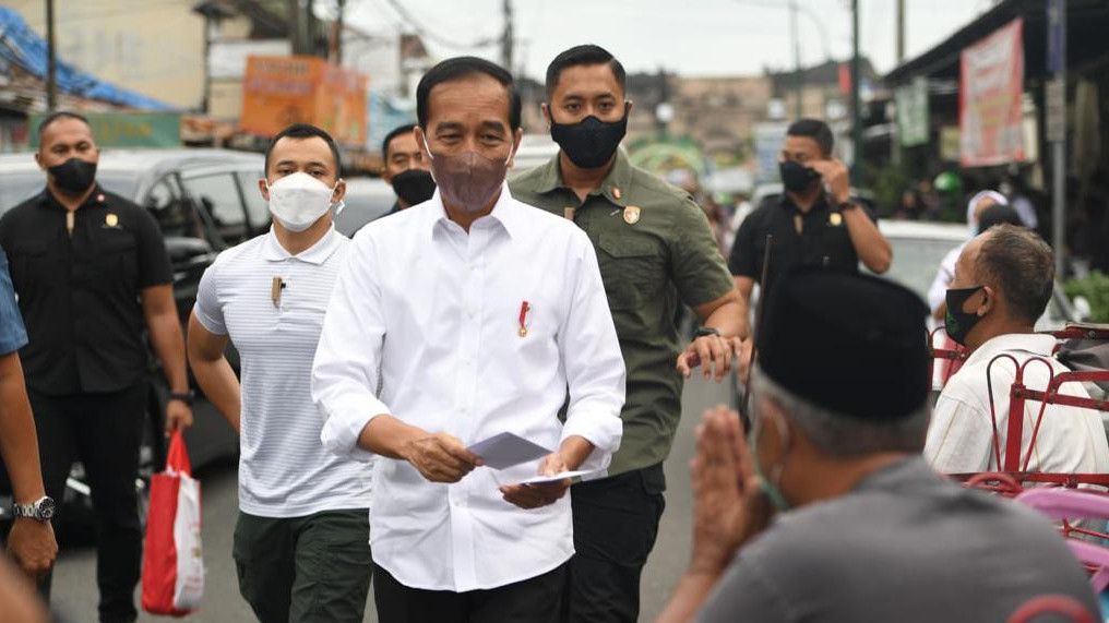 Senangnya Pedagang di Yogya Dipanggil Presiden dari Mobil dan Diberi Bantuan: Alhamdulillah Dapat Rezeki dari Pak Jokowi