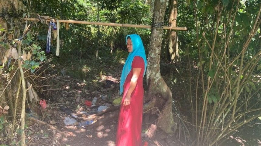 Anak Kandung Tega Pasung Ibunya Sendiri di Tengah Hutan di Banten, Polisi Turun Tangan