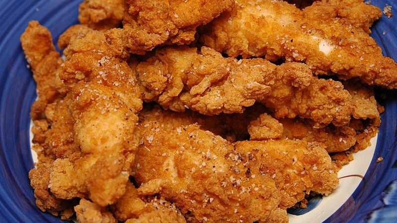 5 Makanan yang Sebaiknya Tak Dipanaskan di Microwave