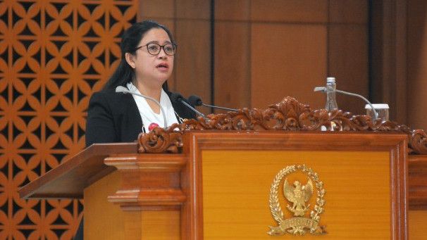 Aksi Puan Matikan Mic Anggota DPR yang Interupsi di Rapat Paripurna