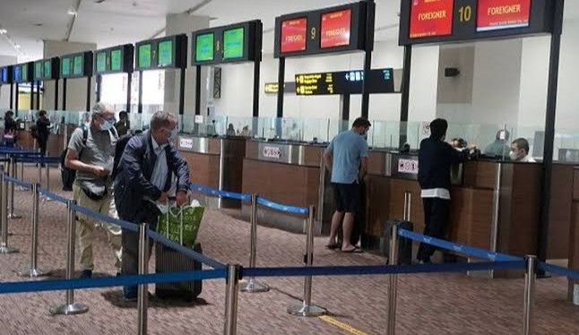 60 WNA Masuk ke Bandara Soekarno-Hatta Pakai e-VOA