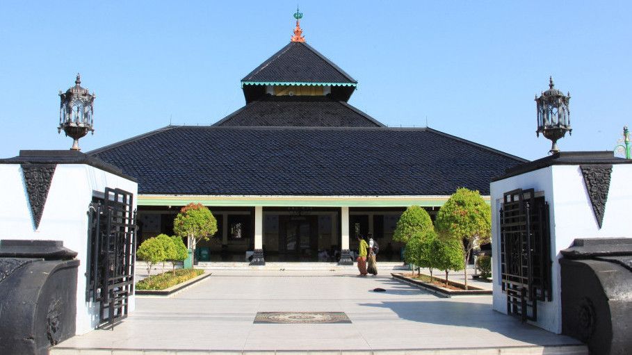 Sejarah Singkat Masjid Agung Demak, dari Arsitektur hingga Filosofi Bangunannya
