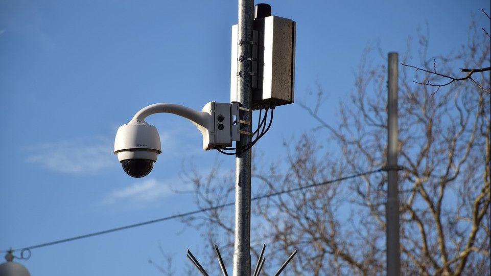 Tips Memilih CCTV Outdoor untuk Area Taman dan Rekreasi
