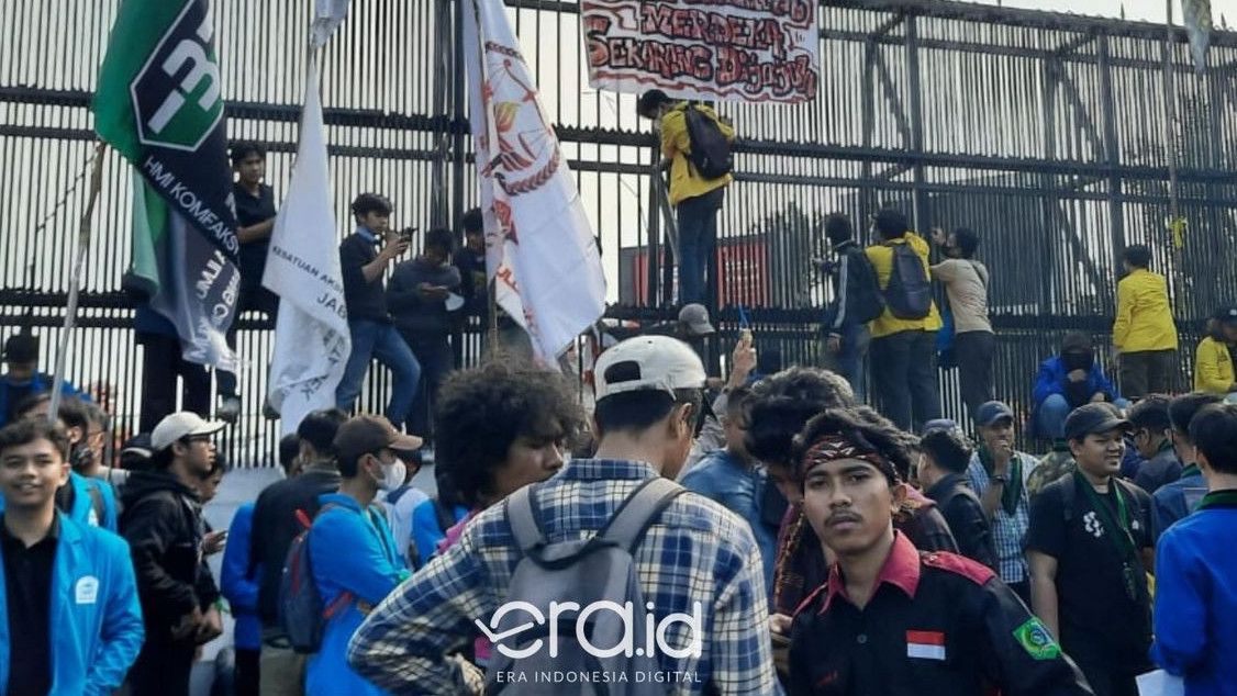 Buntut Ricuh Demo di Gedung DPR, Polisi Tangkap 301 Demonstran