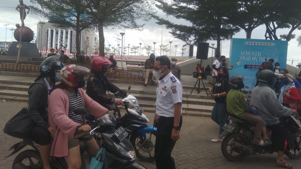 Demi Kendalikan Covid-19, Pemkot Makassar Gencarkan Swab Jalanan, Kadishub Sampai Turun Tangan