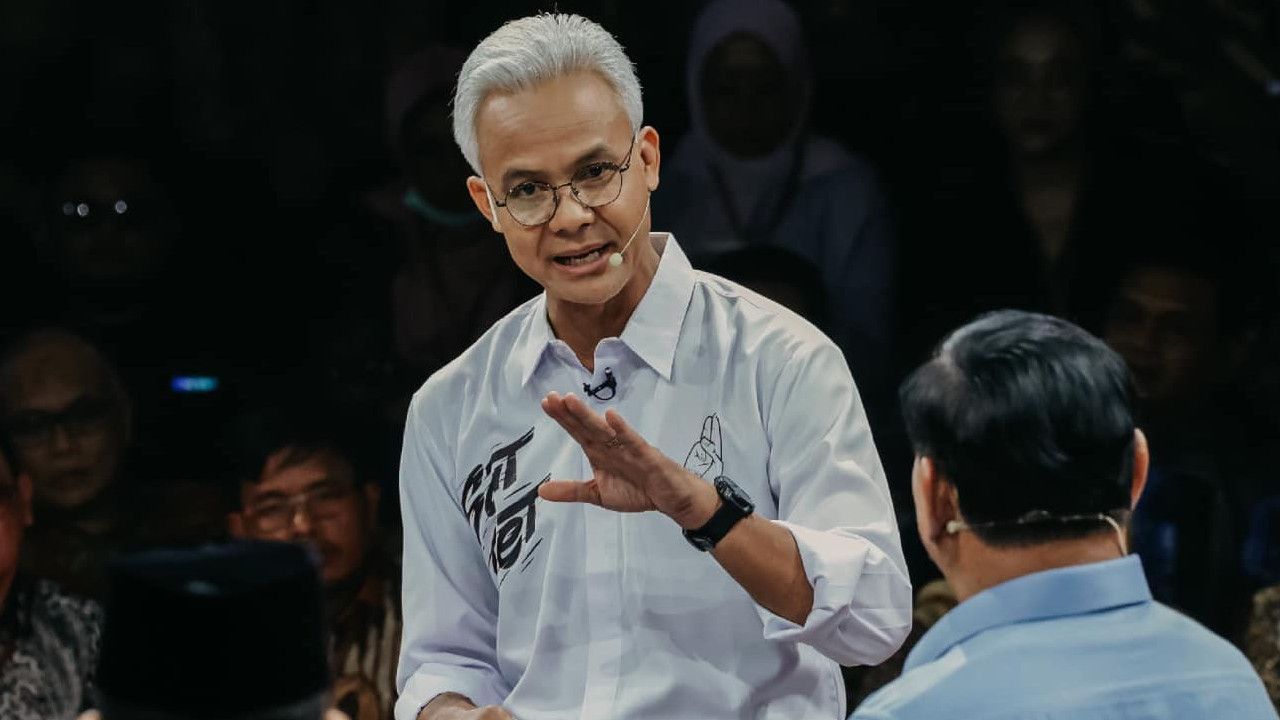 Ganjar Balas Prabowo yang Menyindir Program Internet Gratis