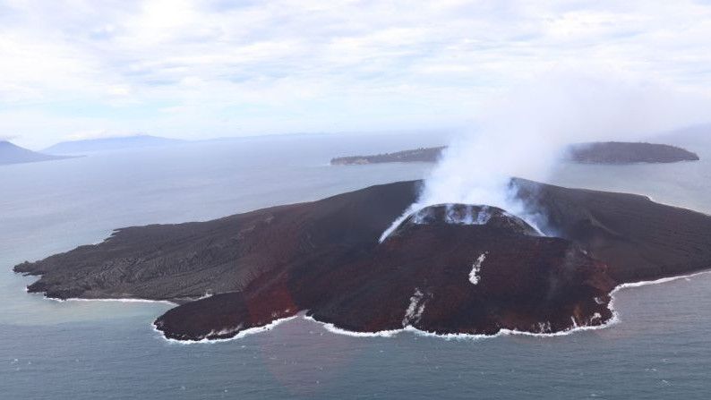Waspada Tsunami Gunung Anak Krakatau, BMKG Pasang Alat Pemantau Tinggi Muka Air