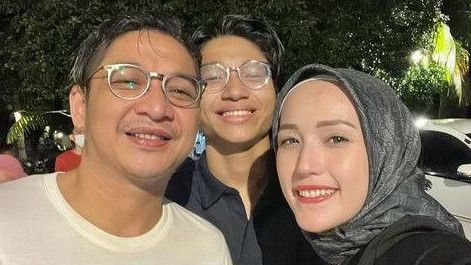 Ulang Tahun Ke-20, Kiesha Alvaro Dapat Mobil Mewah Mercedez-Benz dari Pasha Ungu