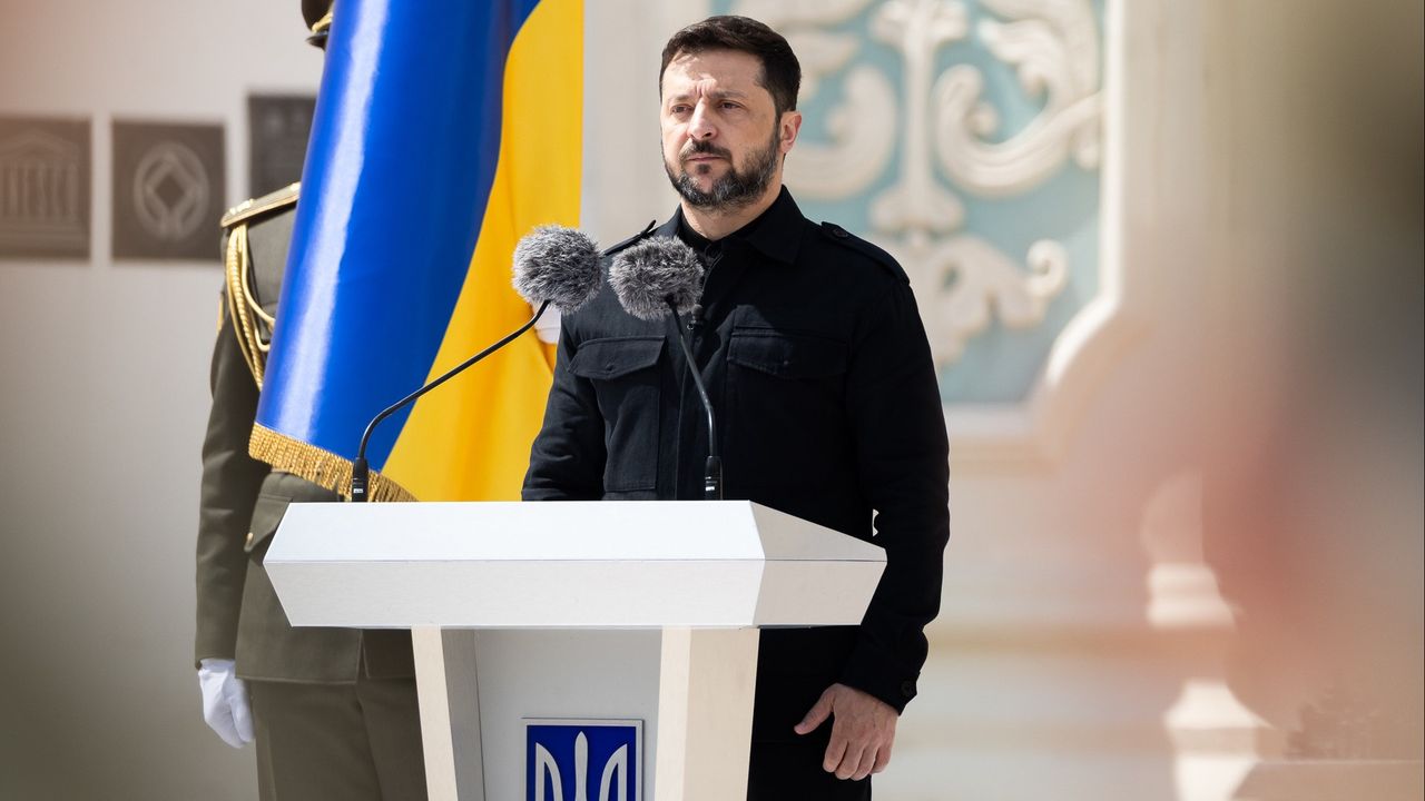 Zelenskyy Desak Penyelidikan Menyeluruh Usai Jet Tempur F-16 Jatuh, Pilot Tewas