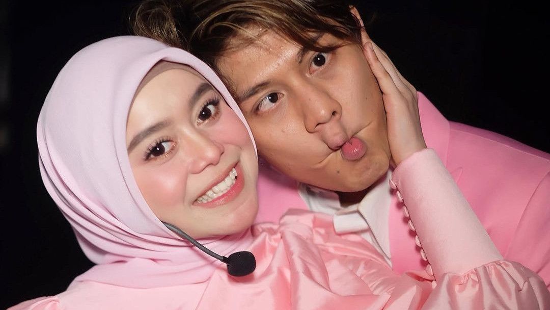 Rizky Billar dan Lesti Kejora Pesan Gaun Pengantin Mahal ke Ivan Gunawan