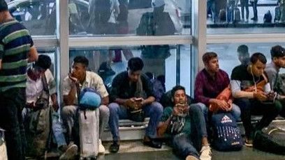 Ribuan Pencari Kerja Terlantar di Bandara, Otoritas Bangladesh Minta Perpanjangan Waktu ke Malaysia