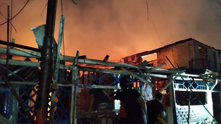 Kebakaran Pemukiman Padat Penduduk di Gambir: 2 Tewas-154 Rumah Terbakar