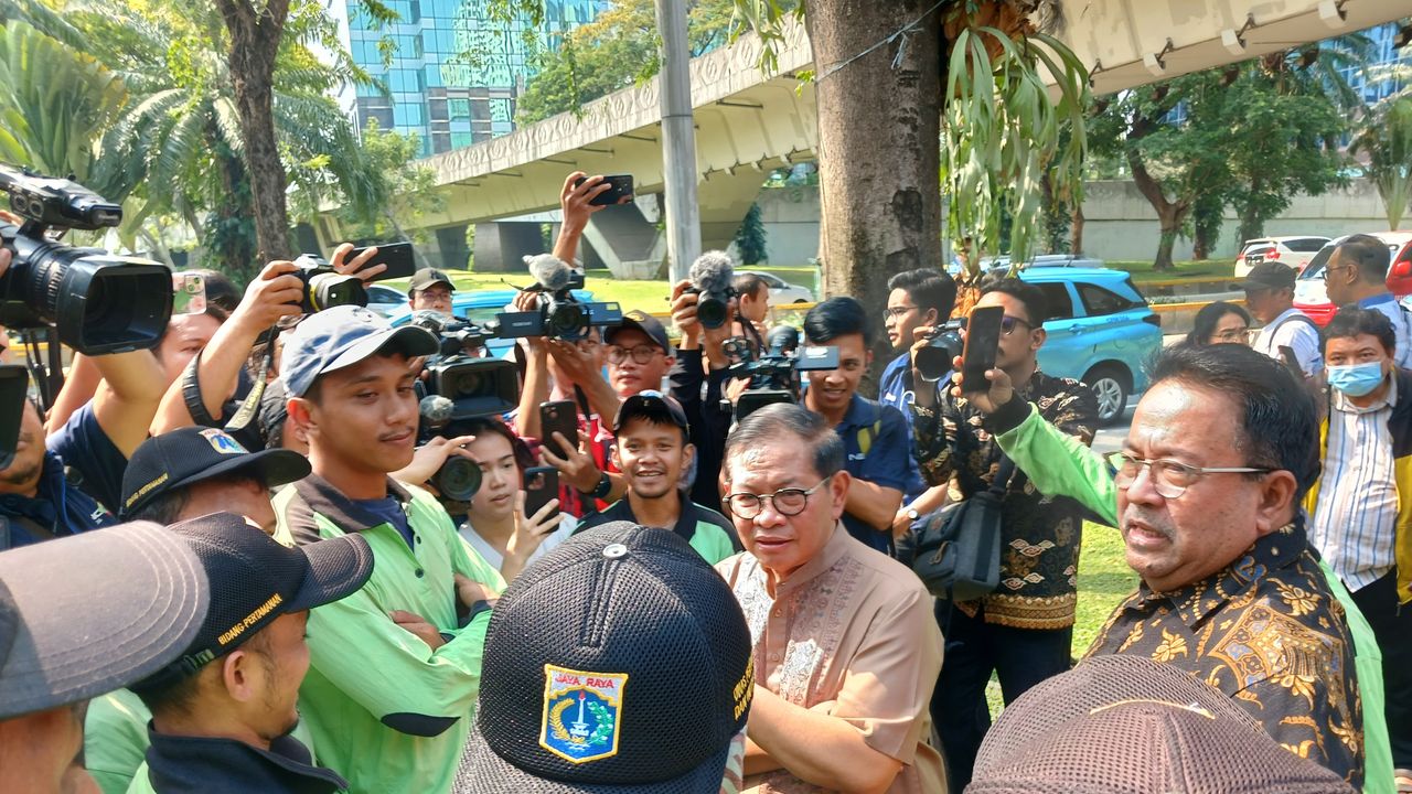 Pramono Anung Janji Selesaikan Sengketa Kampung Bayam Jika Jadi Gubernur Jakarta