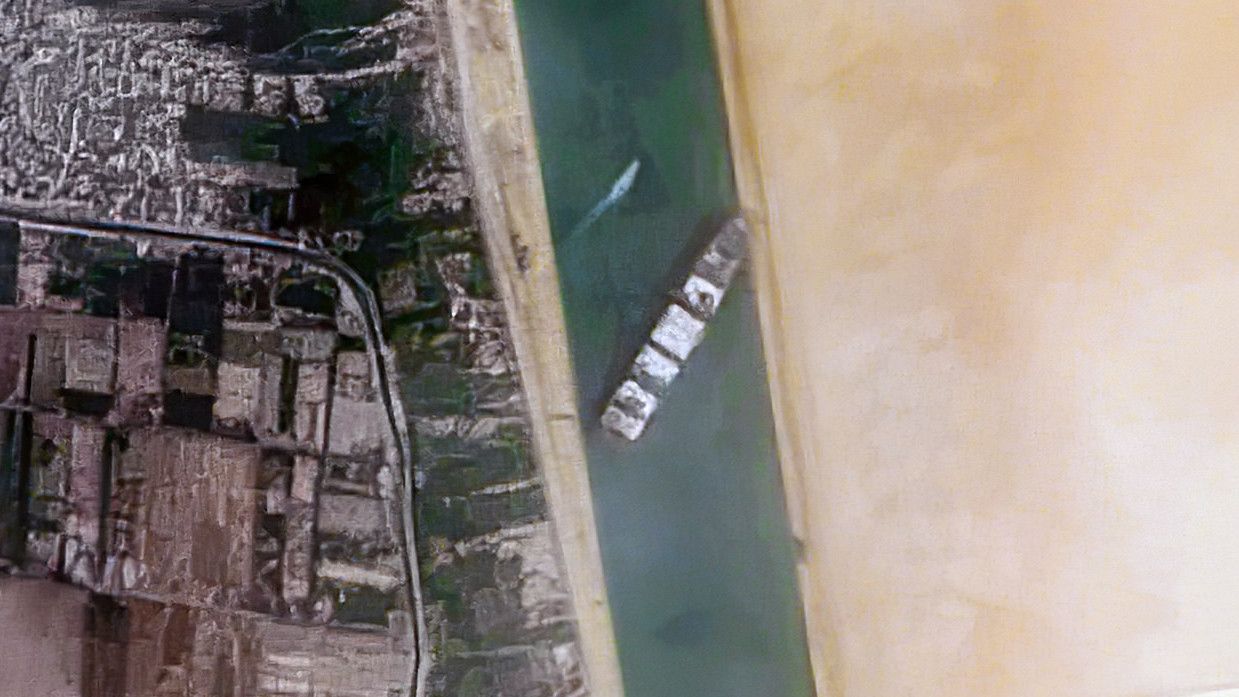Kapal 'Ever Given' yang Bikin Macet Terusan Suez Kini Disita Mesir, Harus Bayar Denda