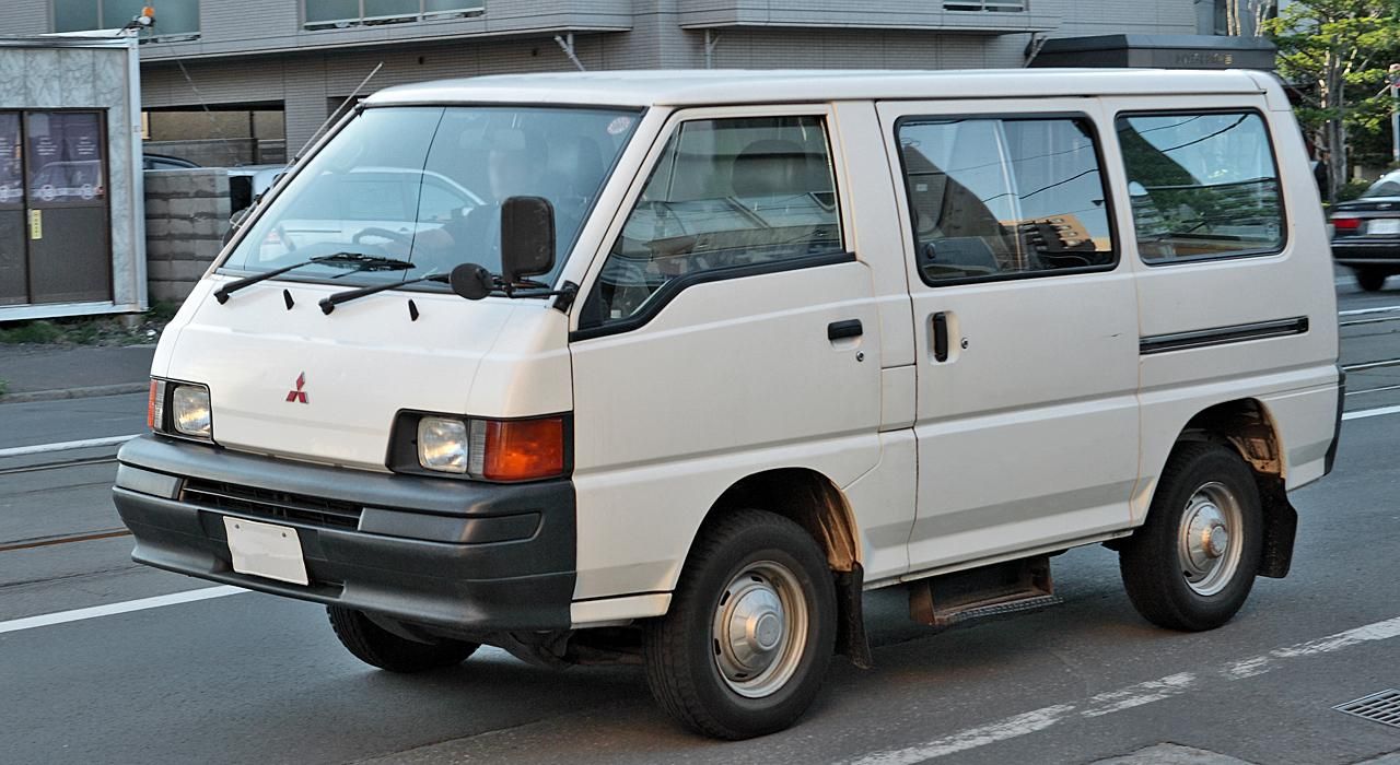 Gambar Mitsubishi L300