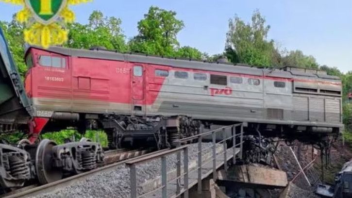 Tujuh Orang Tewas Akibat Jembatan Runtuh di Rusia, Ukraiana Disebut Lakukan Sabotase