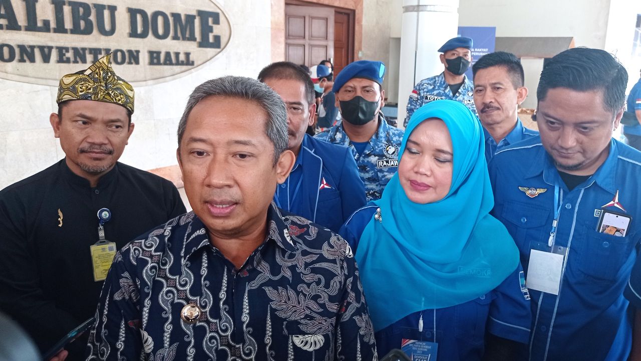 Dirayu Demokrat Ikut Pilwakot Bandung 2024, Yana Mulyana Ngaku Masih Fokus Kerja