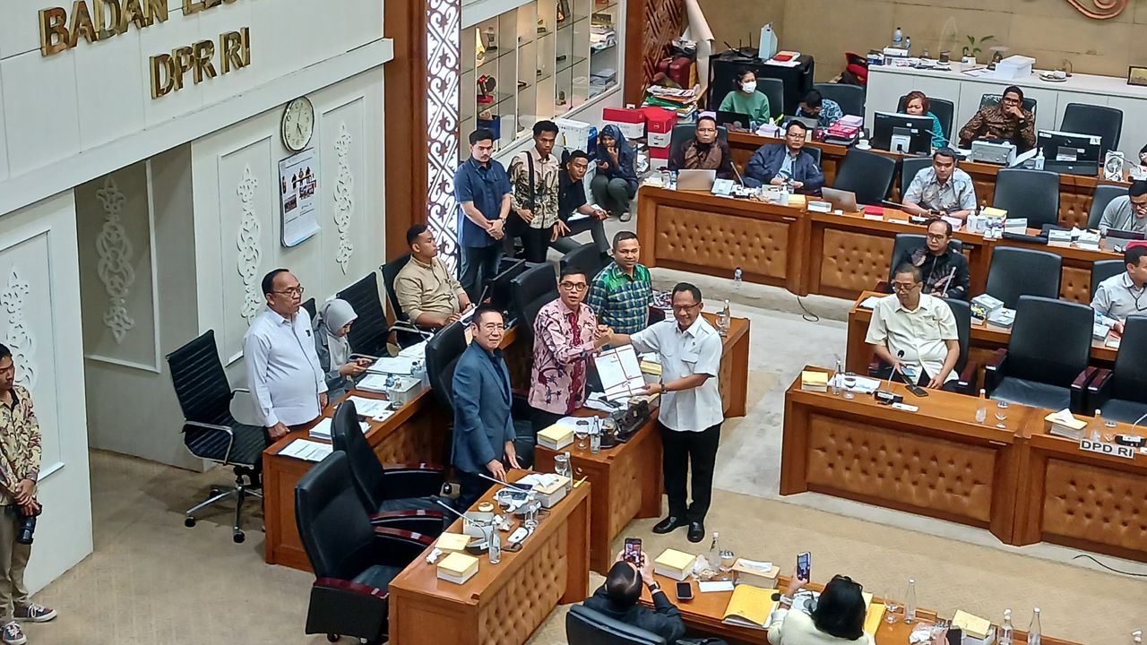 Super Ngebut, Baleg Sepakat Revisi UU Pilkada Disahkan Jadi UU di Rapat Paripurna DPR