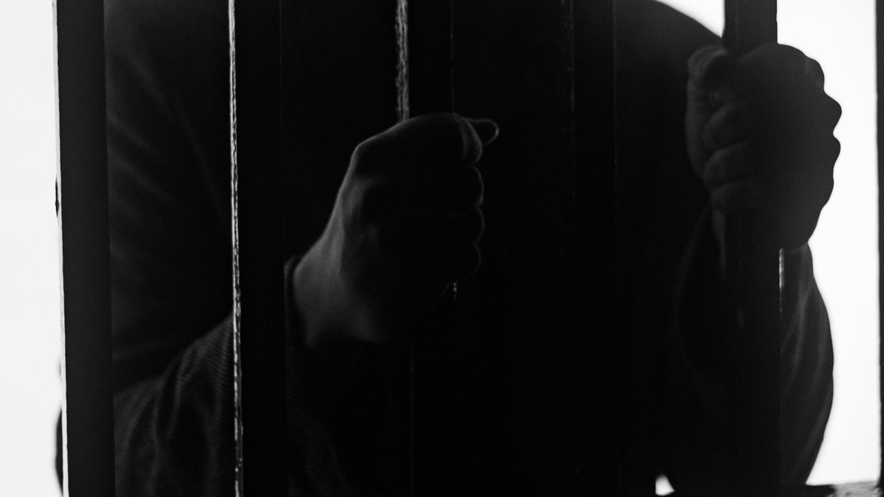 Suami Kekar yang Cekik Kurir hingga Nyaris Tewas di Pamekasan Ditangkap