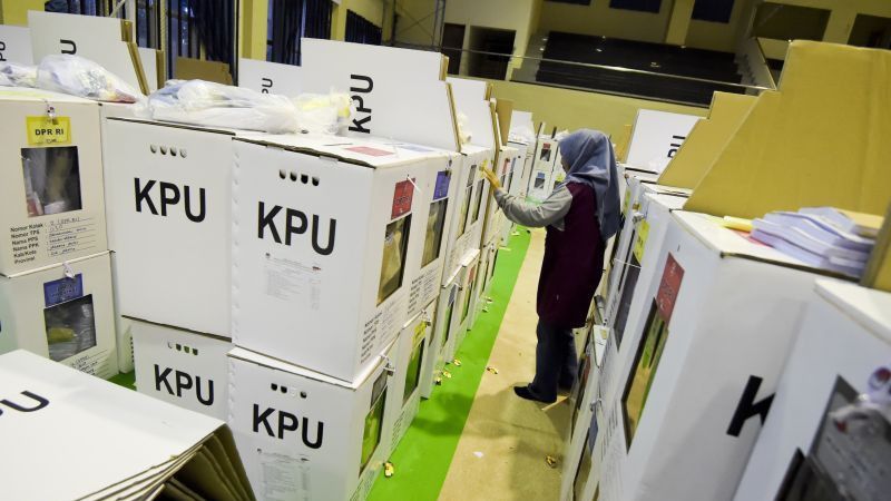 KPU Jakarta Mulai Distribusikan Logistik Pemilu Oktober 2023