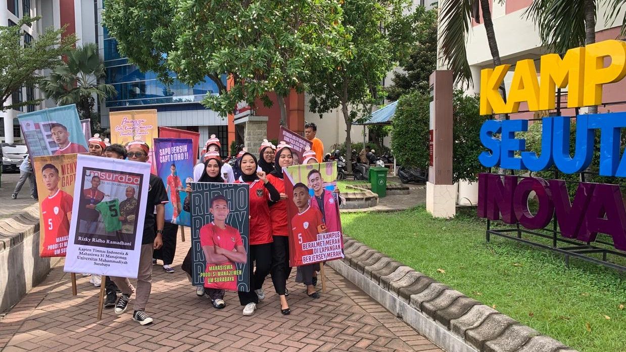 Teman Kuliah Pasang Foto Kapten Timnas Indonesia U-23 Rizky Ridho di Berbagai Sudut Kampus