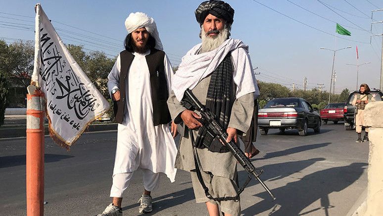 Tiga Orang Tewas Ditembak Taliban Saat Hendak Kibarkan Bendera Afghanistan
