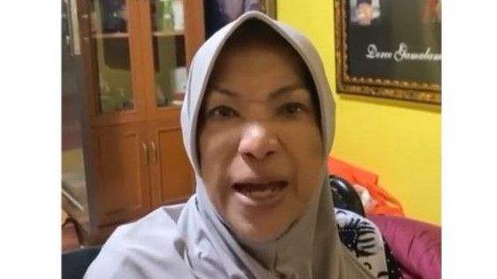 Dorce Gamalama Dikabarkan Koma di Rumah Sakit, Kondisi Makin Drop