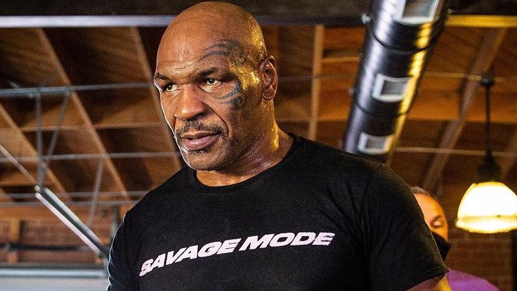 Kasus Pemukulan di Pesawat, Mike Tyson Bebas dari Dakwaan