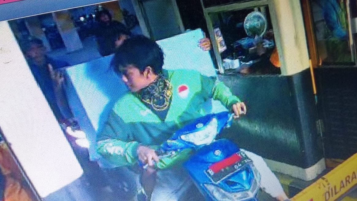 Pura-pura Jadi Ojol, Dua Pria Curi AC Mal di Tambora Jakbar