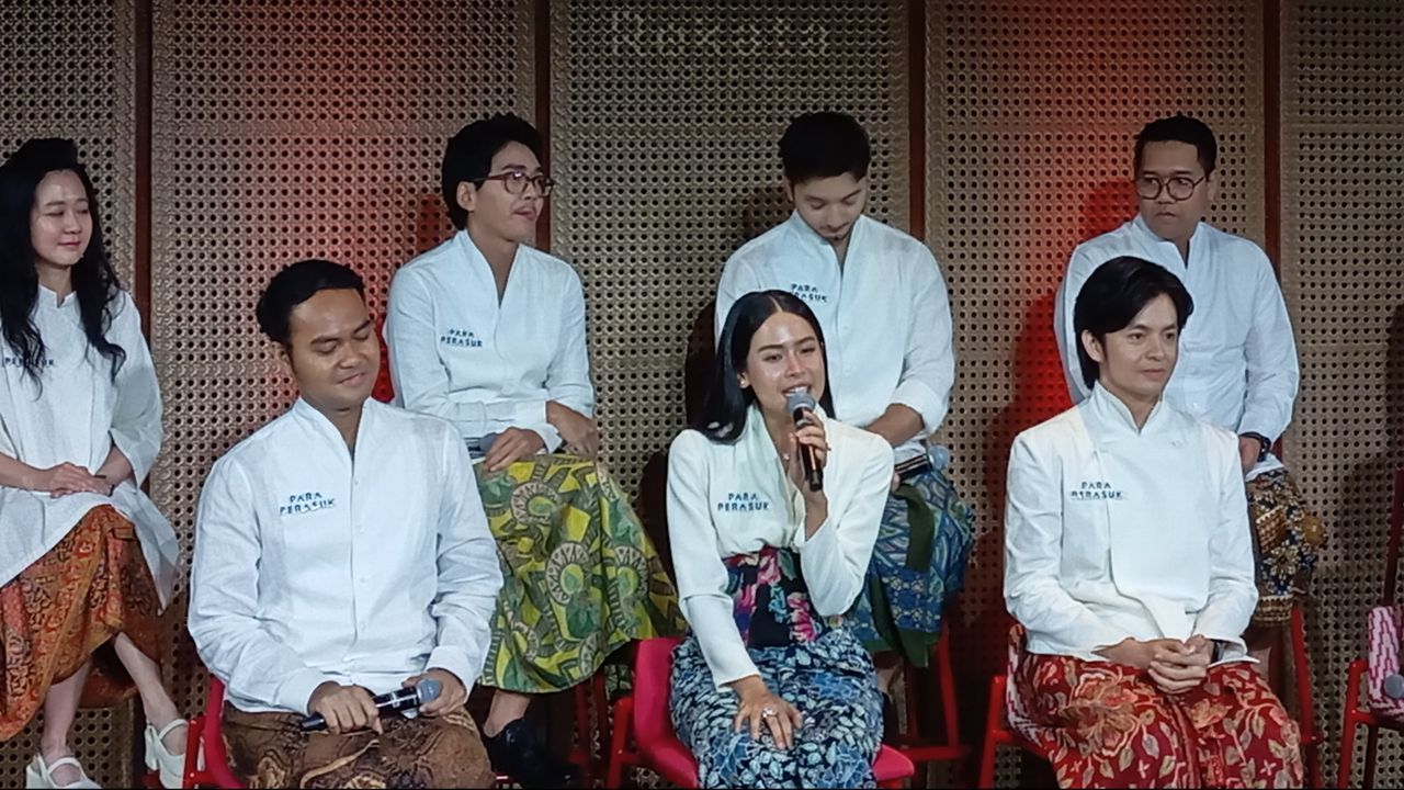 Cerita Maudy Ayunda Belajar Tarian Hewan Demi Para Perasuk