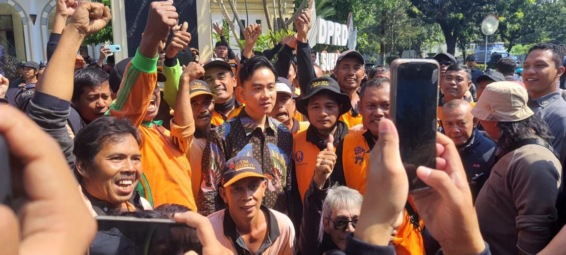 Resmi Mengundurkan Diri, Gibran Banjir Ucapan Terima Kasih dari Warga Solo