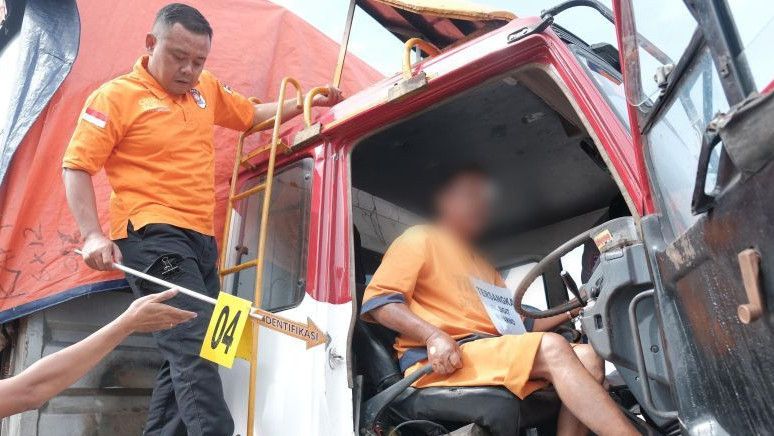 Gelar Rekonstruksi Kecelakaan di Tol Pandaan-Malang, Konsisi Truk Mengerikan Sekali!