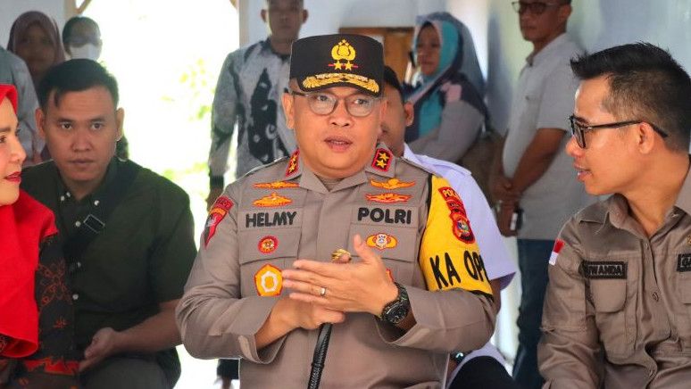 Antrian Kendaraan Menuju Pelabuhan Bakauheni Padat, Polisi Terapkan Delay Sistem