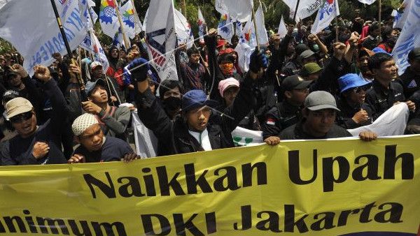 Usai Putusan MK,  Buruh Ultimatum Anies Cabut UMP 2022: Jangan Ada Lagi Dalih Ditekan Pemerintah Pusat