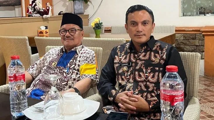 Camat Baito Dicopot, Bupati Konsel Sebut Bukan karena Sering Dampingi Guru Honorer Supriyani