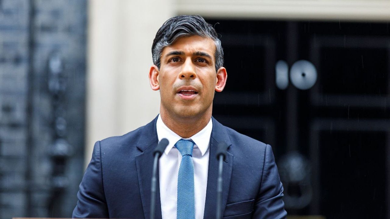 Rishi Sunak Ajukan Surat Pengunduran Diri Usai Kalah Telak dari Keir Starmer: Saya Minta Maaf