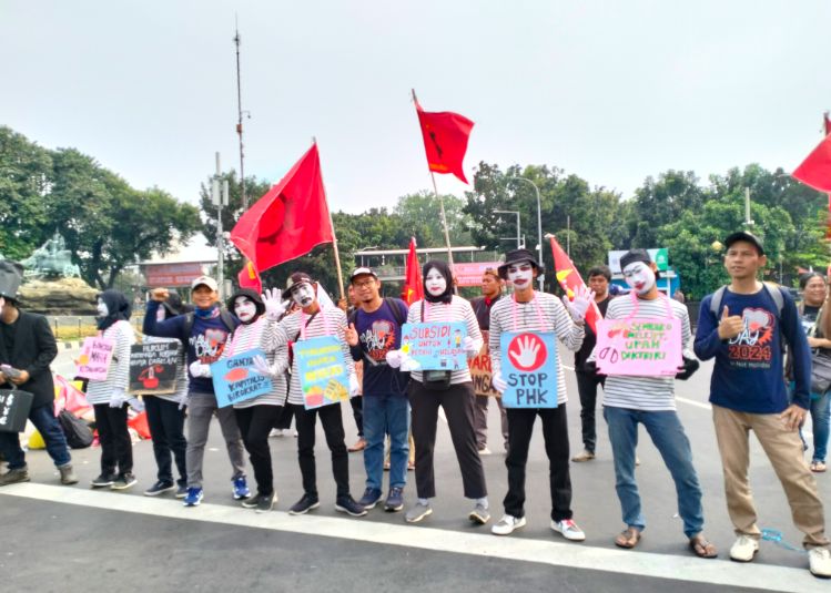 Demo Hari Buruh 2024