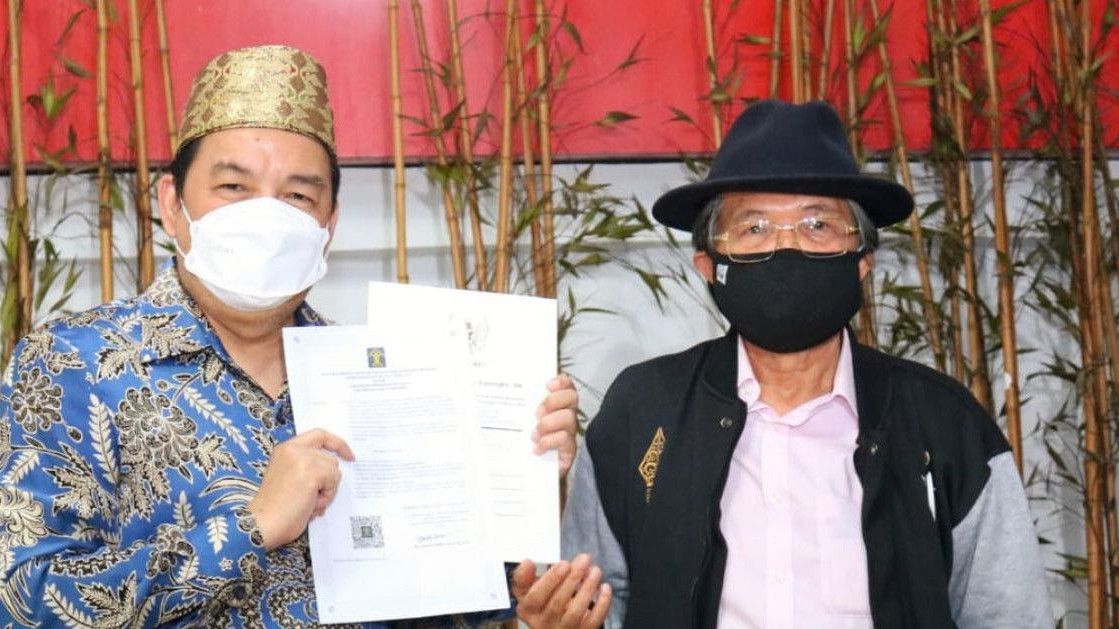 Lantik Pengurus Satupena di 34 Provinsi, Denny JA: Bangun Kota Literasi