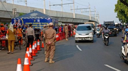 Alasan Anies Lanjutkan Tarik 'Rem Darurat' PSBB Jakarta
