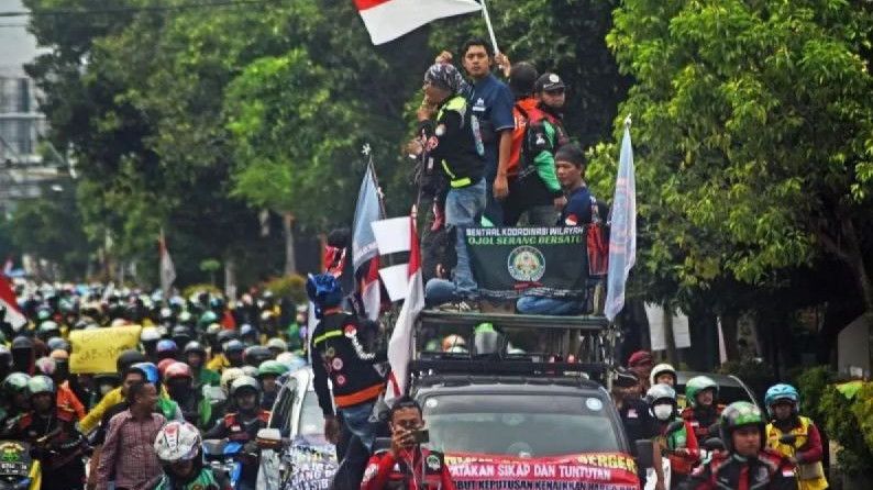 Jelang Demo Ojol Hari Ini, Geger Aplikator Rayu Pengemudi Pakai Bonus Intensif Rp175 Ribu