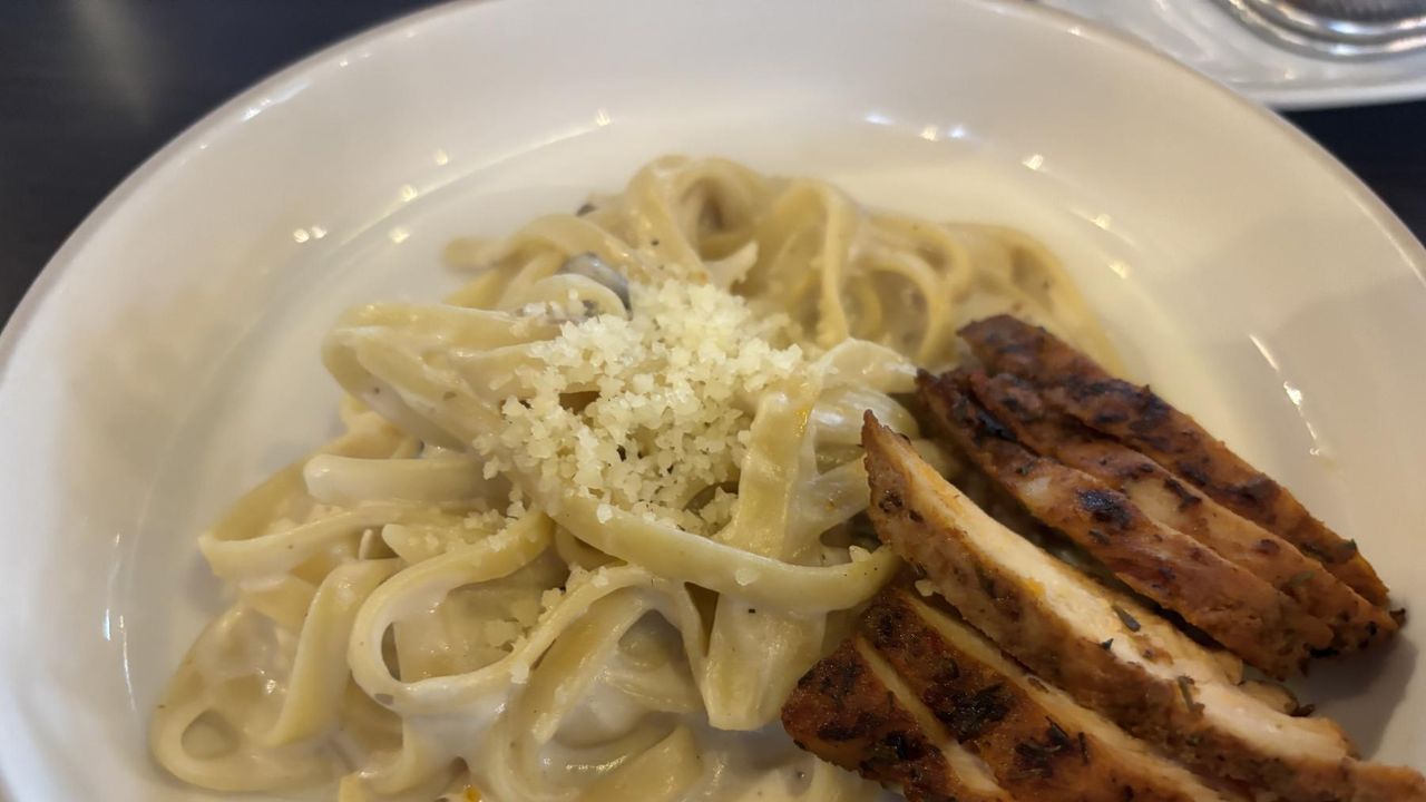 Grilled Chicken Fettucine Carbonara