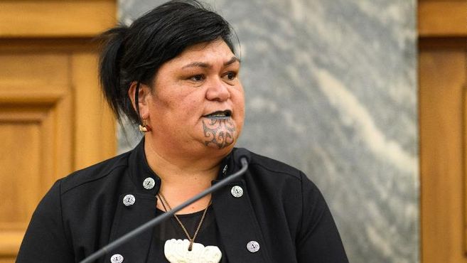 Perdana Menteri Selandia Baru Pilih Gay Dan Wanita Bertato di Kabinet