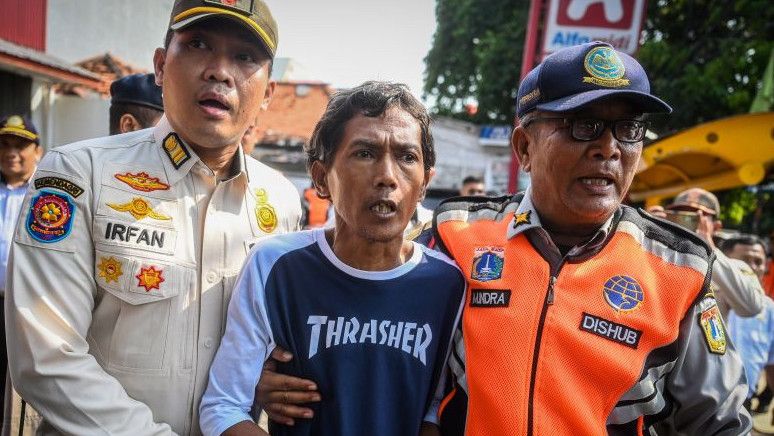 Pemprov DKI Tindak 127 Juru Parkir Liar di Minimarket di Jakarta, Langsung Dilakukan Pembinaan