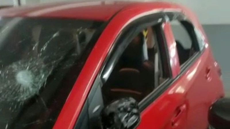 Viral Pria Diduga Anggota DPRD Bulukumba Rusak Mobil di Apartemen Makassar