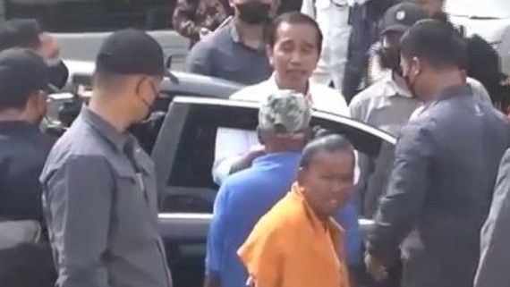 Hendak Mengadu ke Jokowi Soal Lahan Belum Dibayarkan, Warga di Maros Terobos dan Gigit Tangan Paspampres